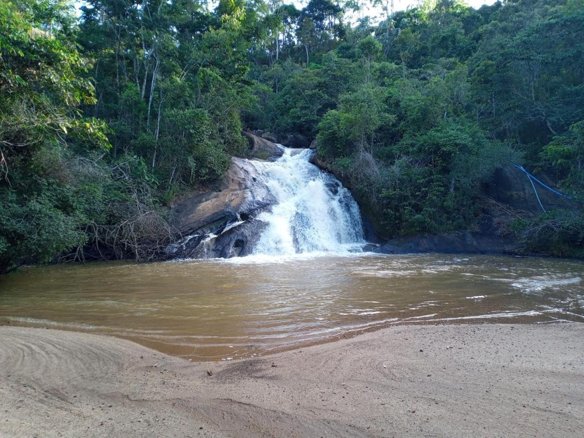 Banheira, Lareira E Cachoeira * Pedra Azul (Espirito Santo)